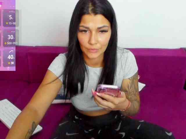 MiaKiity webcam