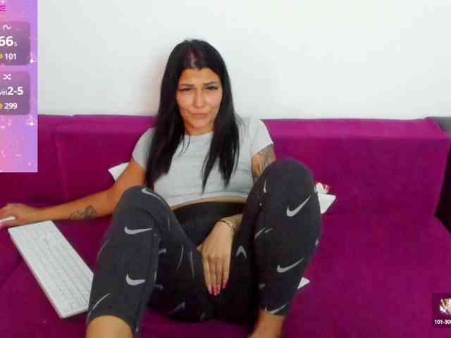 MiaKiity webcam