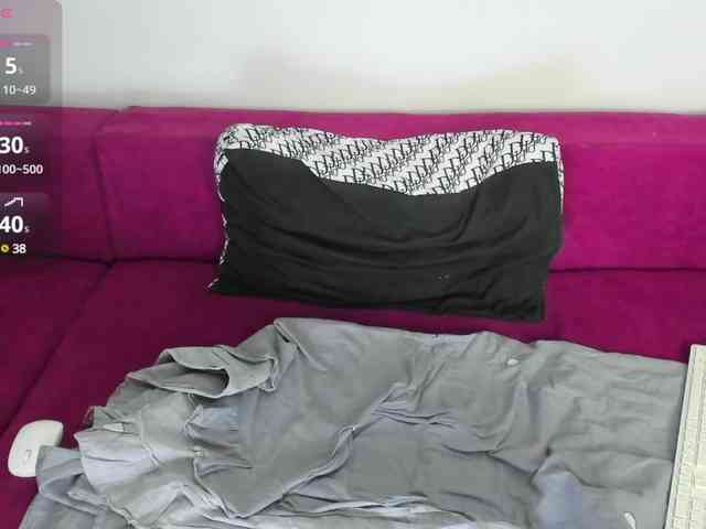 MiaKiity webcam