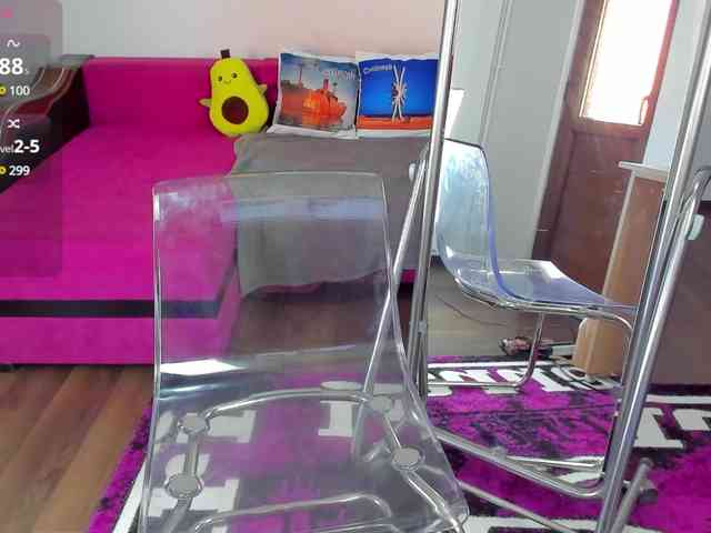 MiaKiity webcam