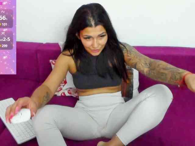 MiaKiity webcam