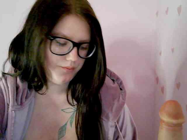 DollVice webcam