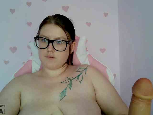 DollVice webcam