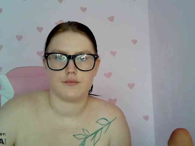 DollVice webcam