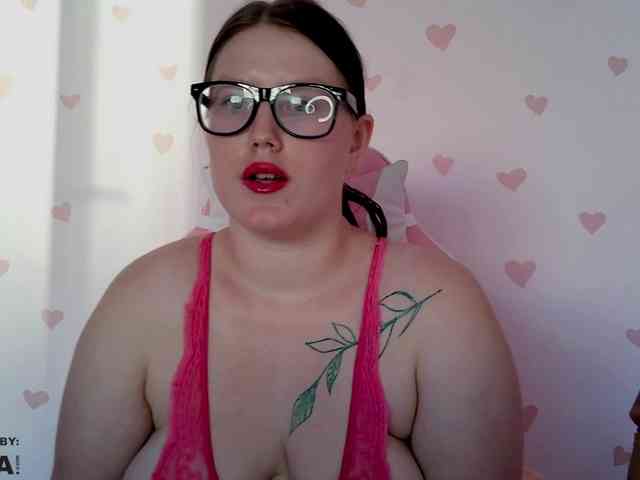 DollVice webcam