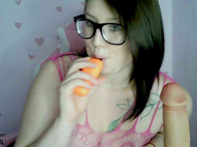 DollVice webcam
