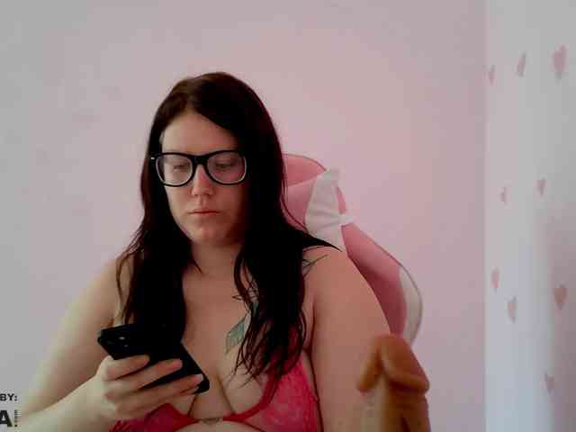 DollVice webcam