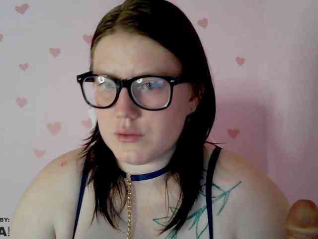 DollVice webcam