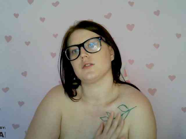 DollVice webcam