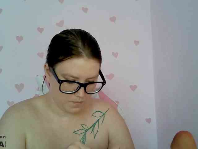 DollVice webcam