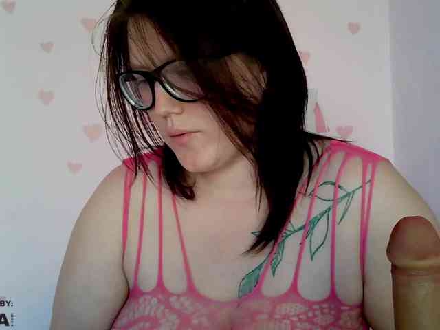 DollVice webcam