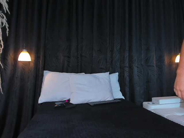 celinayhanck — Are we ready for fun and you? @bigass @cum  @latina