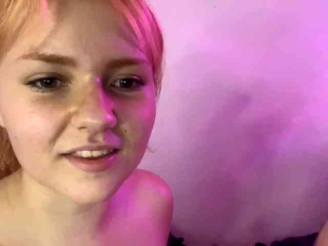 SkarletMeow webcam