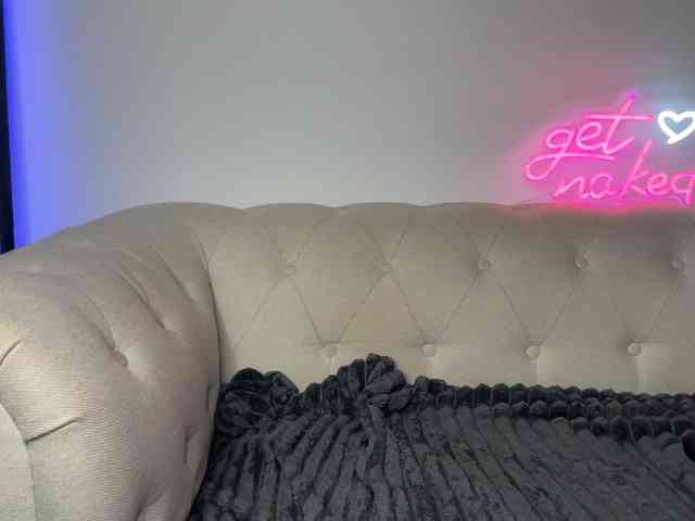 MollyWilde webcam