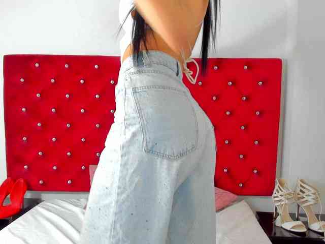 JasmineSensual webcam