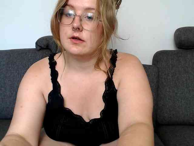 AgnesRose webcam