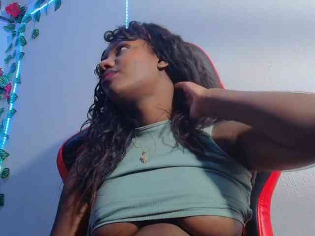 Daphnewa5808 webcam