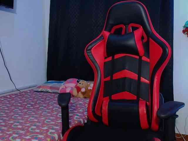 Daphnewa5808 webcam