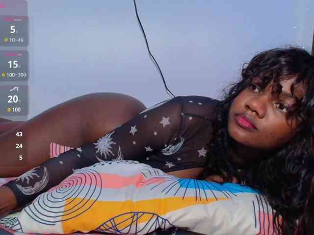 Daphnewa5808 webcam