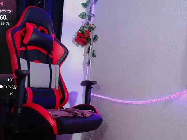Daphnewa5808 webcam