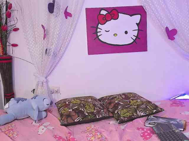 Hanawayne Live Webcam on BongaCams