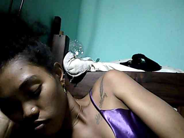 Eregirl Live Webcam on BongaCams