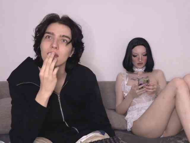YoungPair webcam