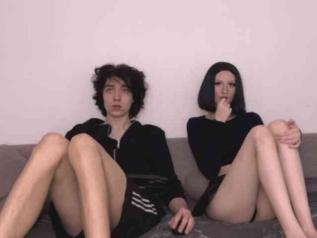 YoungPair webcam