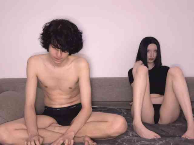 YoungPair webcam
