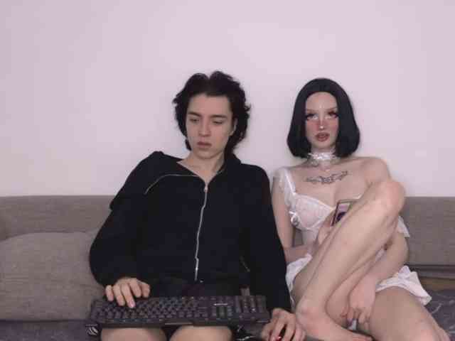 YoungPair webcam