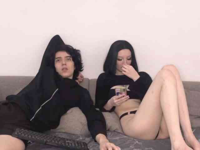 YoungPair webcam