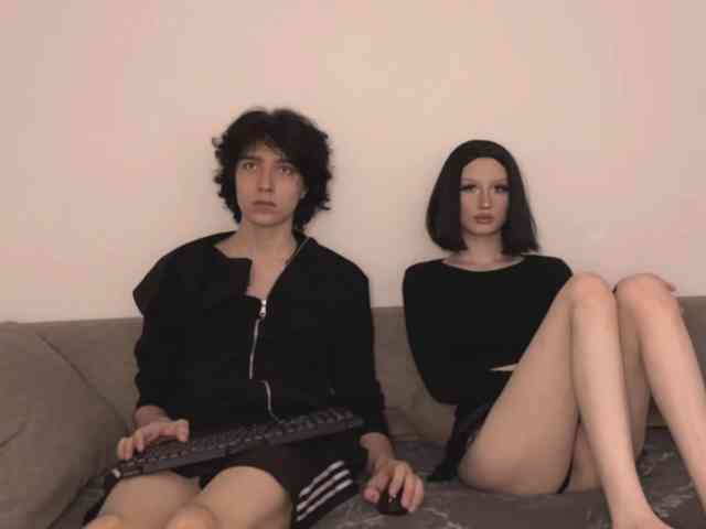 YoungPair webcam