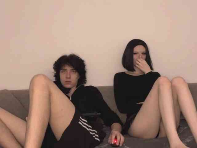 YoungPair webcam