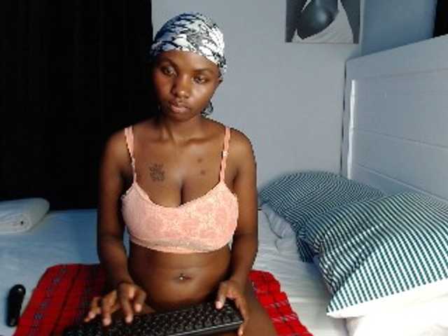 Jojo-jojo's BongaCams show and profile