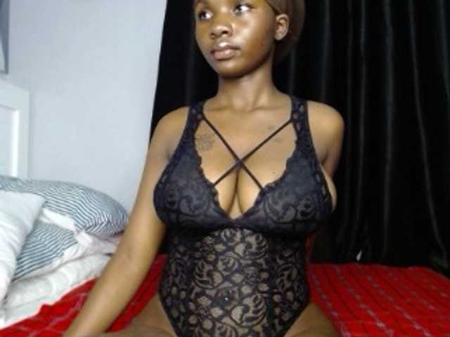 Jojo-jojo's BongaCams show and profile