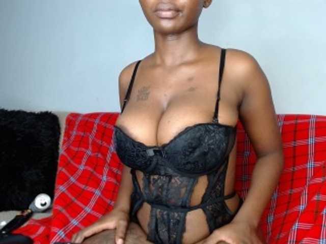 Jojo-jojo's BongaCams show and profile