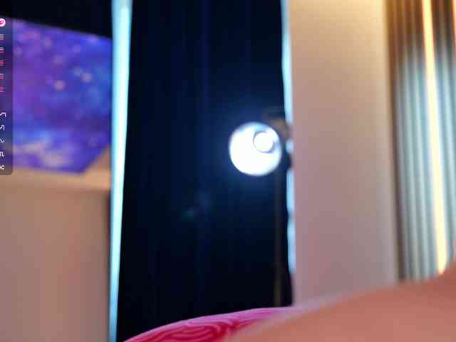 Vesia Live Webcam on BongaCams