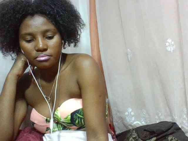 NoeLah webcam