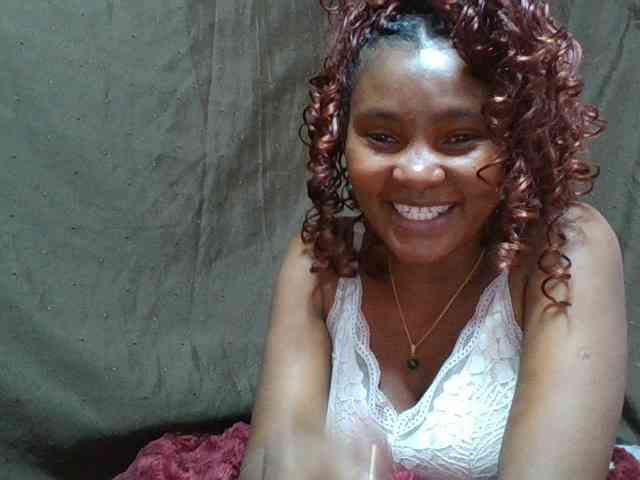 NoeLah webcam