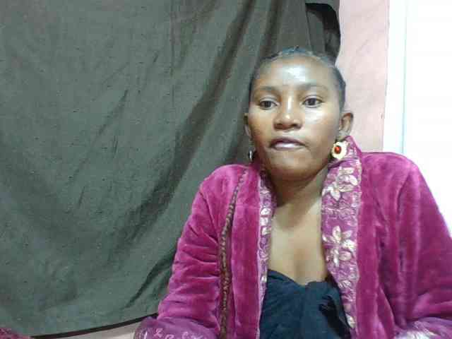 NoeLah webcam