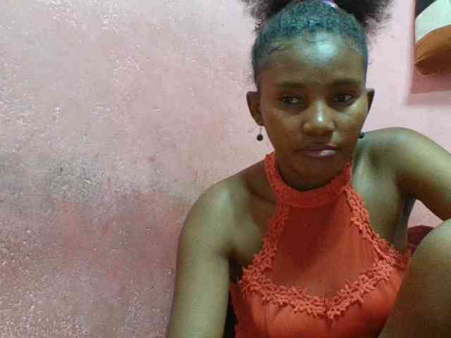 NoeLah webcam