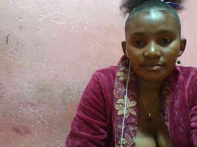NoeLah webcam