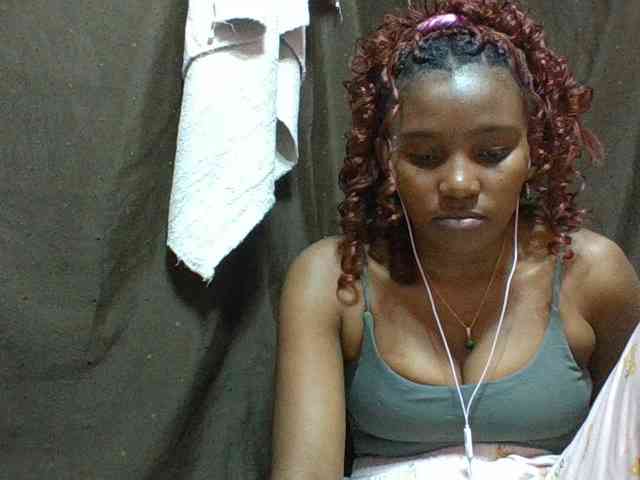NoeLah webcam