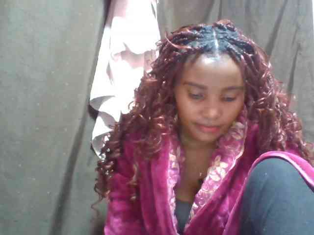 NoeLah webcam