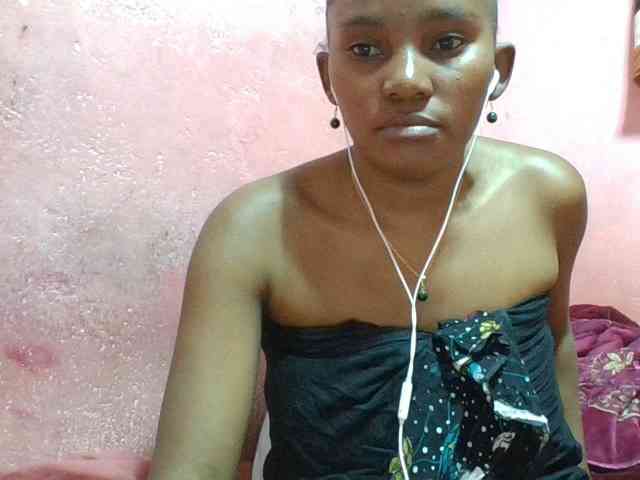NoeLah webcam