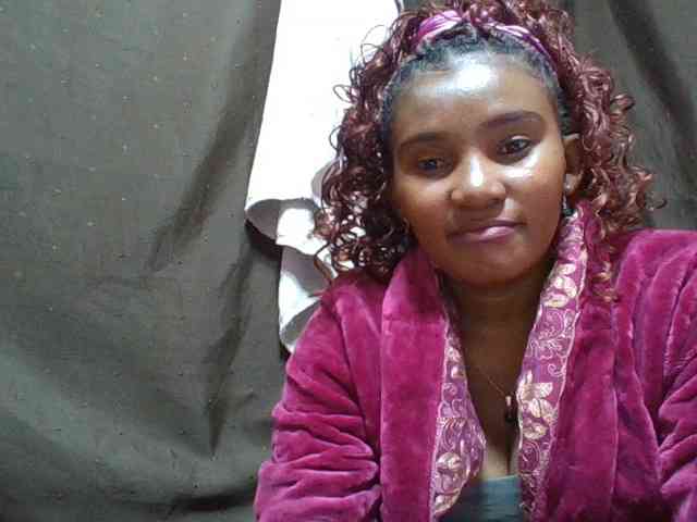 NoeLah webcam