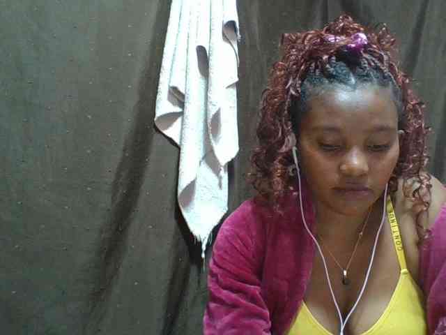 NoeLah webcam
