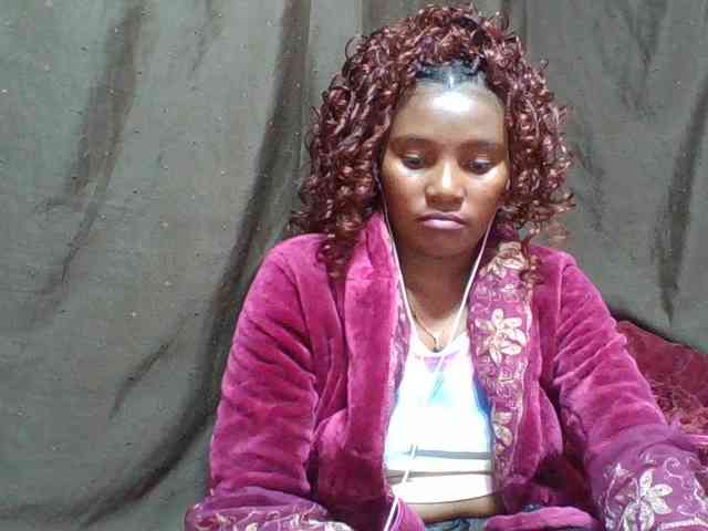 NoeLah webcam