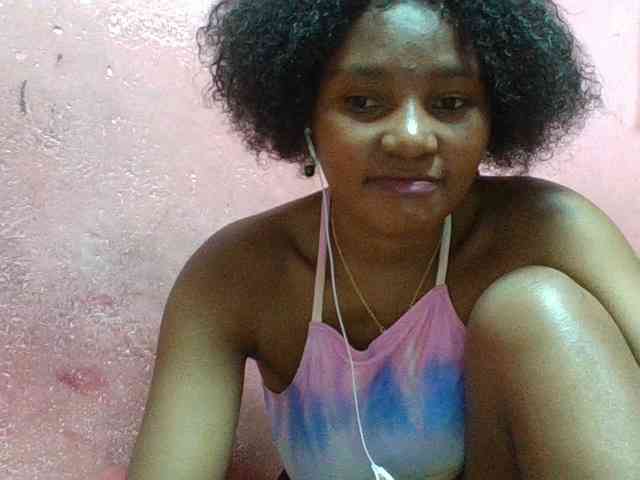 NoeLah webcam