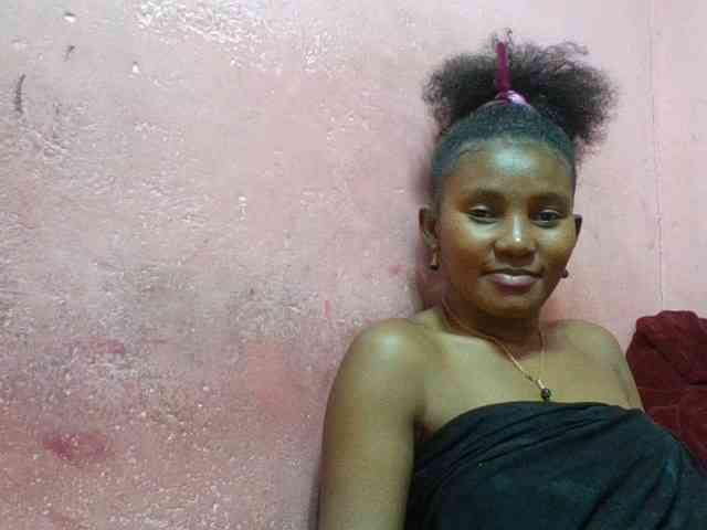 NoeLah webcam